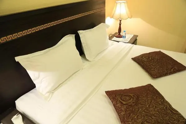 شقق مفروشة للإيجار - جدة 3*, Jeddah